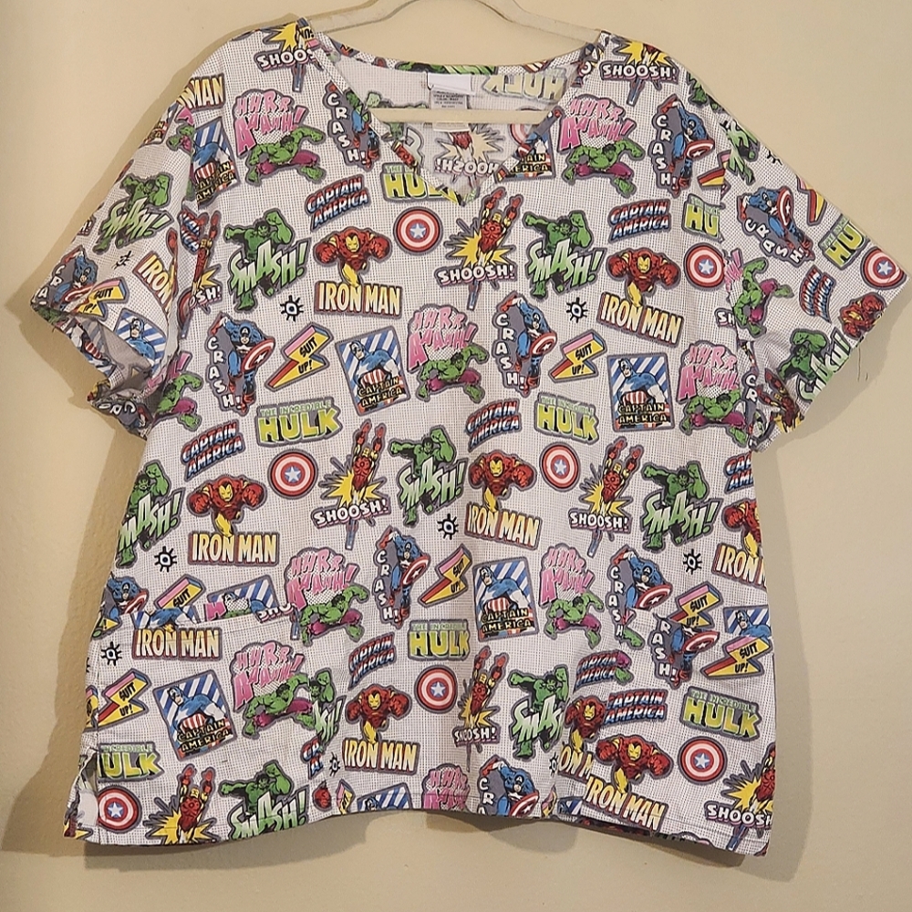 Marvel Avengers scrub top 3x